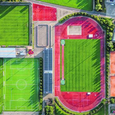 Teamgeist und tolle Momente - Die Niedermatten von oben. Der TV Wohlen organisiert hier etwas ganz Neues: die Company Games. Bild: zg