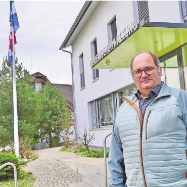 Die Ära nach der Deponie aufgleisen - Der Dietwiler Gemeindeammann Theo Kern steht vor einer spannenden Zeit mit weitreichenden Entscheiden. Bild: Thomas Stöckli