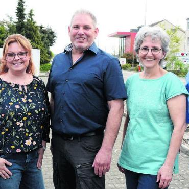 Charakter des Dorfes bewahren - Der Gemeinderat Niederwil mit (von links) Gemeindeammann Norbert Ender, Martina Balmer, Lukas Vock, Vizeammann Cornelia Stutz und Daniel Pietsch hat sich Gedanken gemacht zur künftigen Entwicklung der Gemeinde. Bild: Archiv