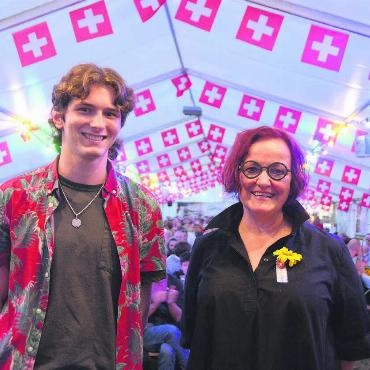 Ein Erfolg auf der ganzen Linie - Sie ernteten mit ihren Ansprachen viel Applaus: Finn Neiger (links) und Verena Wigger.