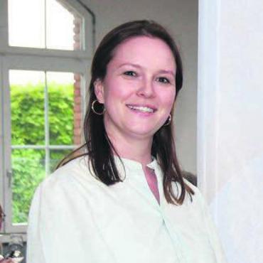 Immerhin ein Stimmungstest - Stefanie Dietrich, Mitte, ist sehr zufrieden mit ihrem Resultat.