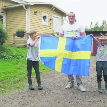 Anders als geplant - Nur noch zu dritt: Der Villmerger Pascal Bär lebt mit seinen zwei Söhnen seit dem Sommer 2021 in Schweden.