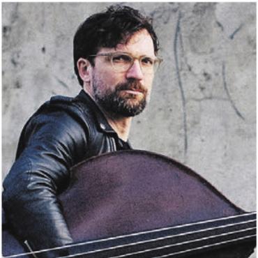 Ein Bass, ein neuer Anfang - Nächster Gast im Pflegidach: Jazz-Kontrabassist Makar Novikov. Bild: zg