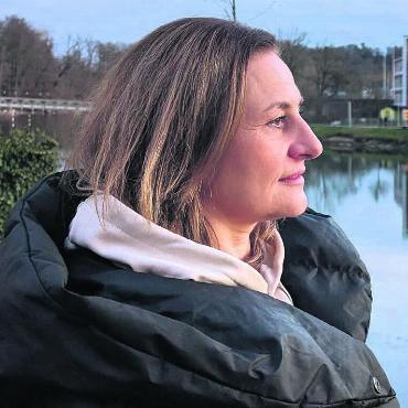 «Zum Glück gibts hier viele Engel» - Am Bremgarter Reussufer fand Myroslava Tomashivska schon oft Trost, Inspiration und neuen Optimismus. Bild: Marco Huwyler