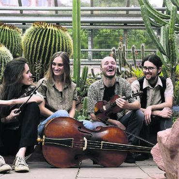 In fremde Welten eintauchen - Das Ensemble «Il concerto intempesivo» hat sich der Alten Musik verschrieben. Bilder: zg