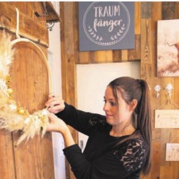 Mit Herzblut selbstständig - Herzblut und Kreativität: Jasmin Volger gestaltet eine Wohlfühloase für ihre Kundschaft. Bild: zg