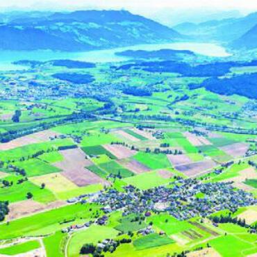 Neue Ansichtskarte - Flugaufnahme für die Dietwiler Postkarte. Bild: gk