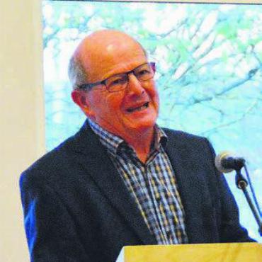 Sie tragen das Dorf mit sich - Präsident Josef Füglistaler führte zügig durch die Versammlung.