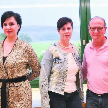 Mehr Geld für anderes - Der Gemeinderat Rottenschwil empfängt zur «Gmeind». Von links: Ivan Bieri, Maja Choleva, Carla Grod, Gemeindeammann Daniel Moor und Peter Huber. Bild: Thomas Stöckli