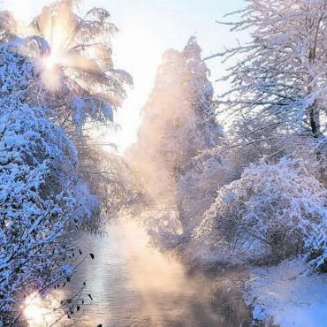 Früher Winterzauber - Mystische Bünz bei Anglikon.
