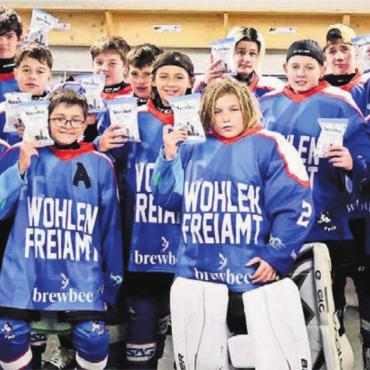 Keine Siege, trotzdem Freude - Für den Wohler Eishockey-Nachwuchs gab es nicht viel zu holen gegen den EHC Zuchwil Regio. Im Verein ist man primär froh, überhaupt wieder ein eigenes U15-Team stellen zu können. Bild: zg