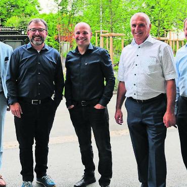 Ja zur Neugestaltung Bahnhof - Der Sinser Gemeinderat: Pius Vogel, Marco Meier, Roger Arnold, Josef Huwiler und Jakob Sidler (von links). Bild: ci