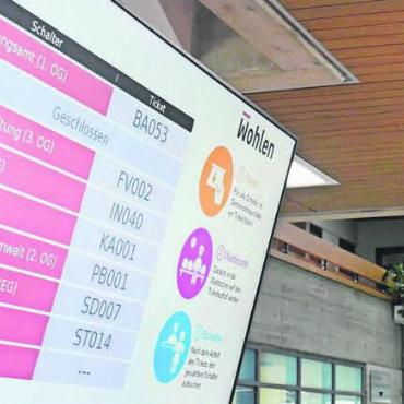 Eine Zukunft voller Sorgen - Finanzhaushalt macht Sorgen: Im Gemeindehaus werden künftig etliche finanzielle Baustellen behandelt werden müssen. Bild: Archiv