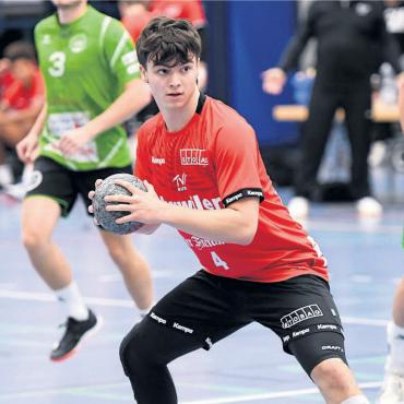 Muri entzaubert Olten - Mit sieben Toren hat Levy Wey grossen Anteil daran, dass Muri das Spiel noch gedreht hat. Bild: tvm
