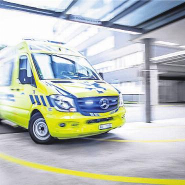 Notruf 144 im Zentrum - Der Rettungsdienst des Spitals Muri im Einsatz. Bild: zg