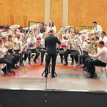 In der Welt des Tatorts - Die Vorfreude bei der Brass Band Auw ist gross. Bild: zg
