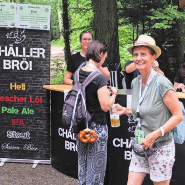 Ein Prost auf diesen tollen Tag - «Chäller Bröi» aus dem Seetal.