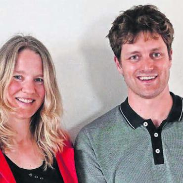 Menschen verbinden - Seraina Herzberg und Raphael Mauch gehen für die EVP im Bezirk Muri ins Rennen um die Grossratssitze. Bild: zg