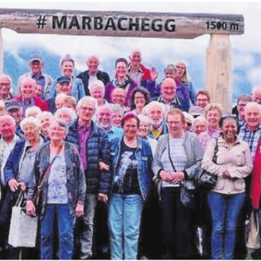 Sonnenterrasse des Entlebuchs - Gruppenbild der Merenschwander Seniorinnen und Senioren. Bild: zg