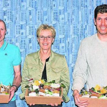 Härdi neues Freimitglied - Die Vereinsmeister, von links: Norbert Utz, Andrea Rüttimann, Claude Denier. Bild: zg