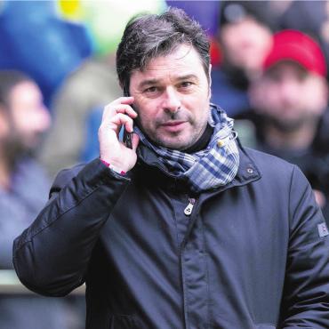 Wieder auf dem Trainerstuhl - Immer in den Stadien Europas unterwegs. Ob als Fussballexperte im TV oder nun auch wieder als Trainer. Ciriaco Sforza übernimmt den FC Schaffhausen. Bild: Freshfocus