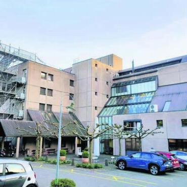 Für 38 Millionen - Diese vertraute Ansicht des Alterszentrums Bärenmatt wird sich mit dem Bauprojekt massiv verändern. Bild: Archiv