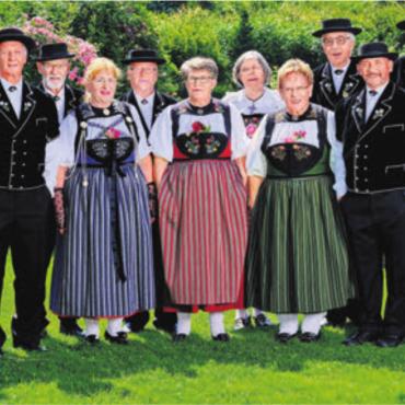 Die Jodlerinnen und Jodler aus Dottikon haben sich im «Zäuerle» geübt. Der «Appenzeller-Jodel» wurde anlässlich des Vereinsausflugs ausprobiert. Bild: zg