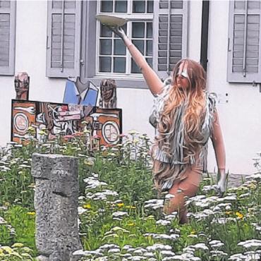 Spezielle, alltägliche Welt - Die Venus tanzt weiterhin in Muri. Bild: zg