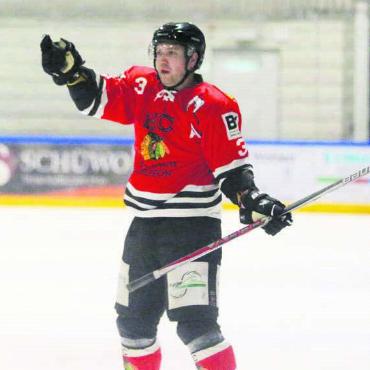 Fi-Gö steht in den Play-offs - Hat mit dem fünften Tor den Sieg für Fi-Gö ins Trockene geholt: Boris Neher.Die Fischbach-Gösliker sind erneut Qualifikationssieger.  Bild: Archiv/jl
