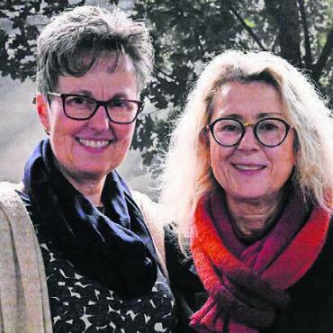 Jubiläumsreise nachholen - Seit zehn Jahren im Verein dabei: Esther Hiltbrunner und Susanne Lindner. Bild: zg