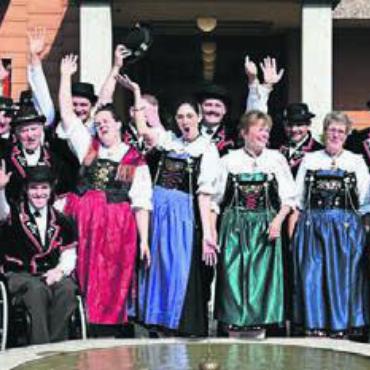 Glück und Dankbarkeit - Das Echo vom Lindenberg tritt am 10. Mai in der Pfarrkirche Boswil auf. Bild: zg