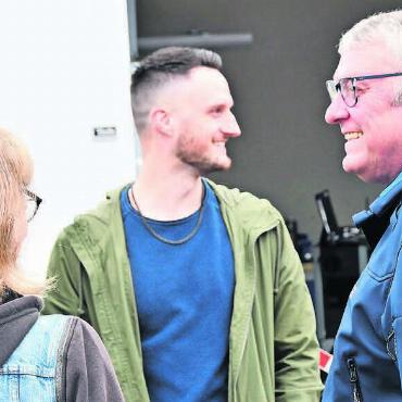 Freudentage im Doppelpack - Besichtigungstag Mitte Mai beim neuen Posten der Regionalpolizei Wohlen: Repolchef Marco Veil freute sich redlich. Bild: dm