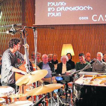 Zwischen Trance und Tanz - Die Leidenschaft und Spielfreude der drei Musiker vom GTO-Trio war in jedem Moment greifbar, was das Publikum mit Standing Ovations beantwortete. Bild: zg