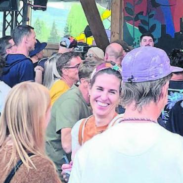 Tolle Stimmung mit 800 Besuchern - Die Tanzfläche war zu jeder Zeit gut gefüllt. Bild: ssr