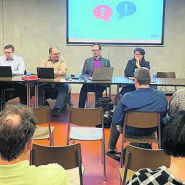 Sicherheit in der Region stärken - Die Arbeitsgruppe bei einer Orientierungsveranstaltung zum Antrag, dass Muri den Repol-Vertrag auf Ende 2025 kündigt. Bild: zg