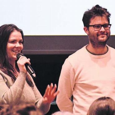 Austausch setzt Dynamik frei - Sie beide stellten den Verein für Kultur Wohlen vor: Martina Arnet und Vizepräsident Lorenz Hegi berichteten somit über sehr vieles – das Open Air Stoppelfäld, die Sommerbar, den Adventsmarkt, Dreiraumkultur plus und Umbau alter Werkhof.