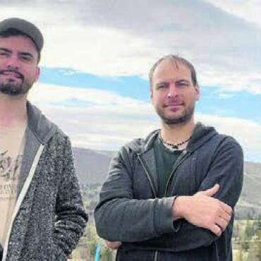 Einzigartige, lebendige Momente - Das Ari Hoenig Trio, von links: Ben Tiberio, Ari Hoenig und Gadi Lehavi. Bild: zg