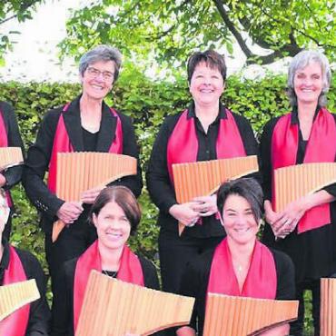 Klänge der Panflöte - Das Panflötenensemble Corona bietet ein vielfältiges Programm. Bild: zg