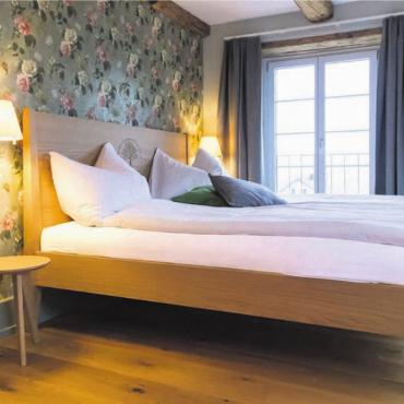Die Welt hautnah zu Gast - Acht Doppelzimmer bieten sie an und vereinen darin Moderne und Tradition.