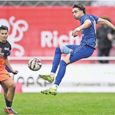 Raus aus dem Mittelmass - Noel Romano und der FC Wohlen möchten gegen GC U21 zum Höhenflug ansetzen. Die jungen Hoppers sind aber das Topteam der 1. Liga classic, haben am meisten Tore geschossen (48) und am wenigsten Gegentore kassiert (20). Bild: awa/Archiv