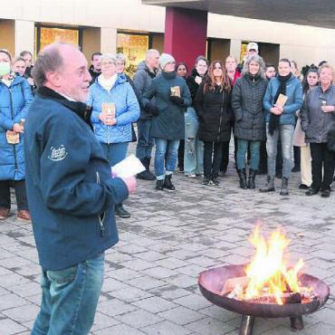 Spuren hinterlassen - Anlässlich der letzten Aktion des Jahres bedankte sich Direktor Urs Bosisio bei allen Mitarbeitenden für ihren enormen Einsatz.