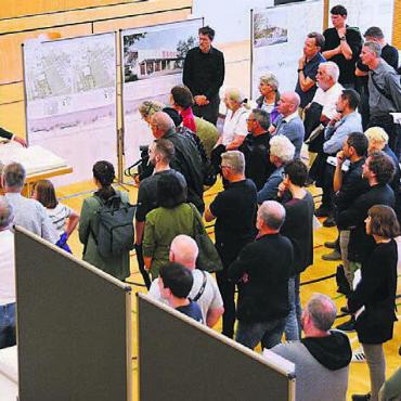 Über seine Mehrzweckhallen-Pläne hat der Gemeinderat Oberlunkhofen wiederholt orientiert. Bild: Archiv