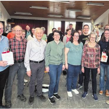 Viele Langjährige geehrt - Die vielen Jubilarinnen und Jubilare der Musikgesellschaft Boswil. Bild: zg