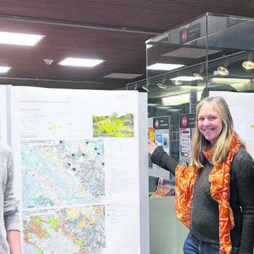 Lebensnetz für den Aargau - Sie bestritten den Informationsanlass (v. l.): Alex Stirnemann, Beatrice Beer und Gemeindeammann Arsène Perroud. Bilder: Walter Minder