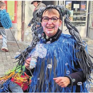 «Lachen, feiern, fröhlich sein» - Der Spass ist allenthalben ersichtlich.
