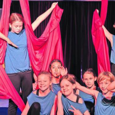 Der Dorfjugend wurde der Traum von der Manege ermöglicht. Bild: zg