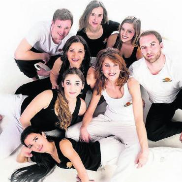 Mit viel Leidenschaft - Das motivierte Team von Danza Zentrum hat sich zum 35-Jahr-Jubiläum einiges für die grosse Show ausgedacht.