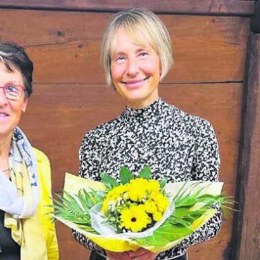 Stiftung Reusstal vor dem Wechsel - Rosmarie Groux (links), Präsidentin der Stiftung Reusstal, mit Elisabeth Graf Bild: zg