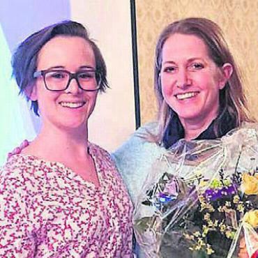 Neue Präsidentin gewählt - Tanja Belser (rechts) übergab ihr Präsidentenamt an Stephanie Boksberger. Bild: zg