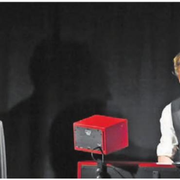 Musikalische Lesung - Autor Jörg Meier und Pianist Lukas Stäger bringen das kulturelle Leben zurück in die «Sonne». Bild: zg